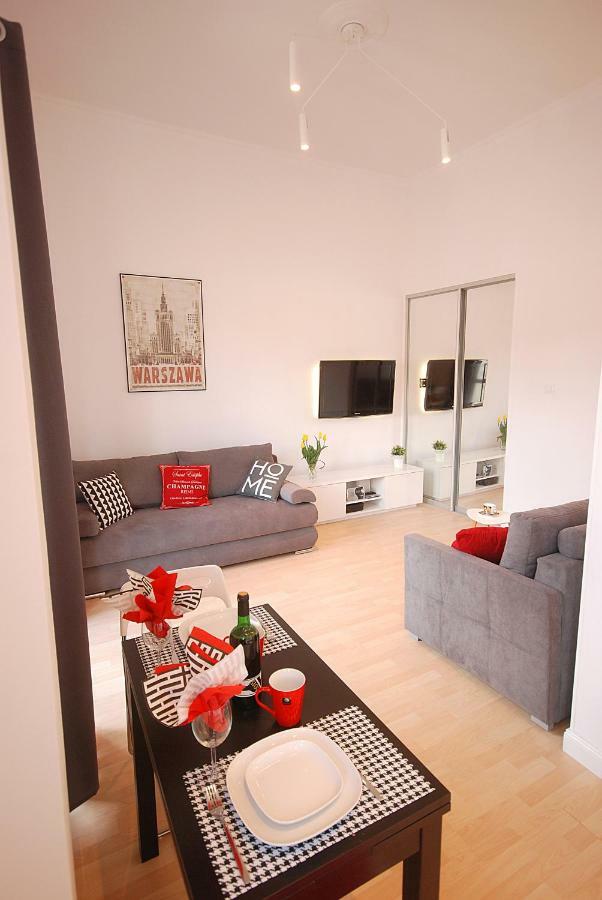 Nowy Apartament Wilcza Варшава Екстериор снимка