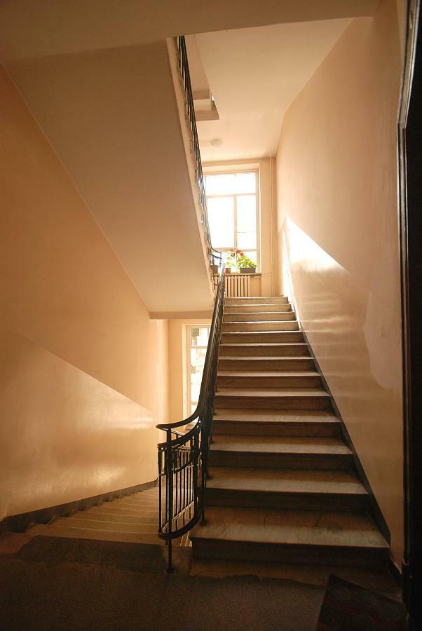 Nowy Apartament Wilcza Варшава Екстериор снимка